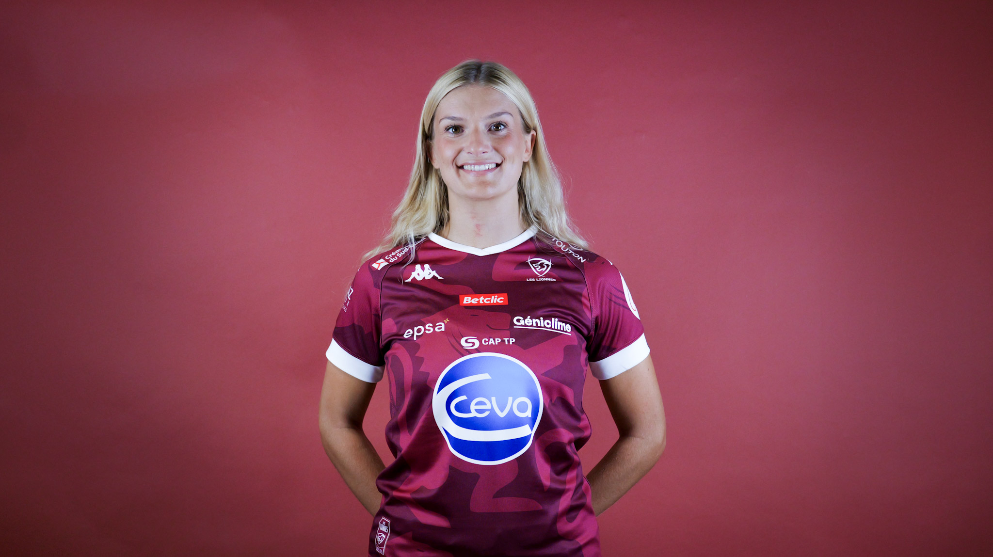 ADELE  BESSON